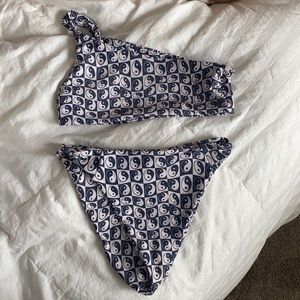 Skatie swim